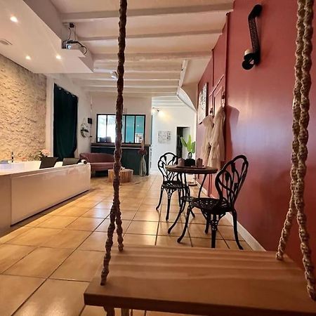 Suite Romance - Jacuzzi Moret sur Loing Bagian luar foto