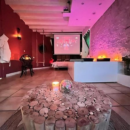 Suite Romance - Jacuzzi Moret sur Loing Bagian luar foto