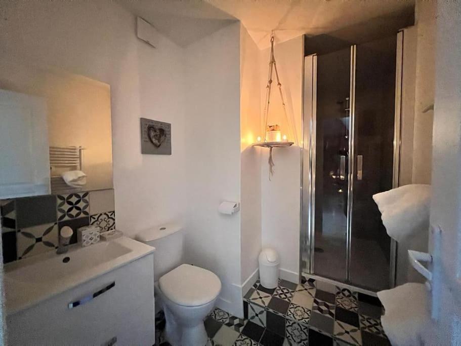 Suite Romance - Jacuzzi Moret sur Loing Bagian luar foto
